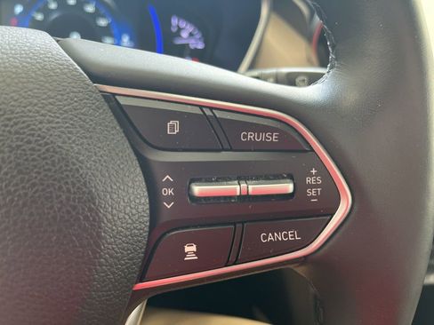 Used 2020 Hyundai Santa Fe Limited w/ Cargo Package image 21