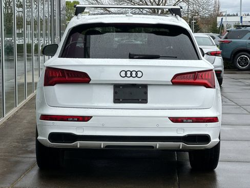 Used 2018 Audi SQ5 Prestige w/ Prestige Package AWD/4WD image 4