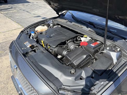 Used 2018 Lincoln Continental Reserve AWD/4WD image 41