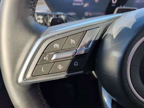 Used 2025 Buick Enclave Avenir w/ Super Cruise Package image 9