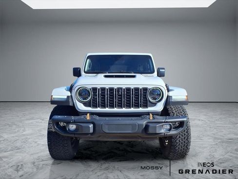 Used 2024 Jeep Wrangler Rubicon 392 image 3