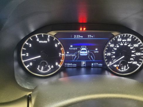 Used 2022 Nissan Altima 2.5 SR FWD image 23