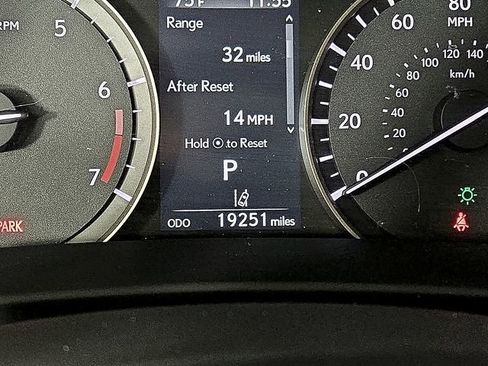 Certified 2022 Lexus RX 350 FWD w/ Premium Package image 22