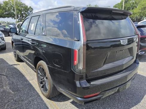 Used 2024 Cadillac Escalade Sport w/ LPO, ONYX Package AWD/4WD image 8