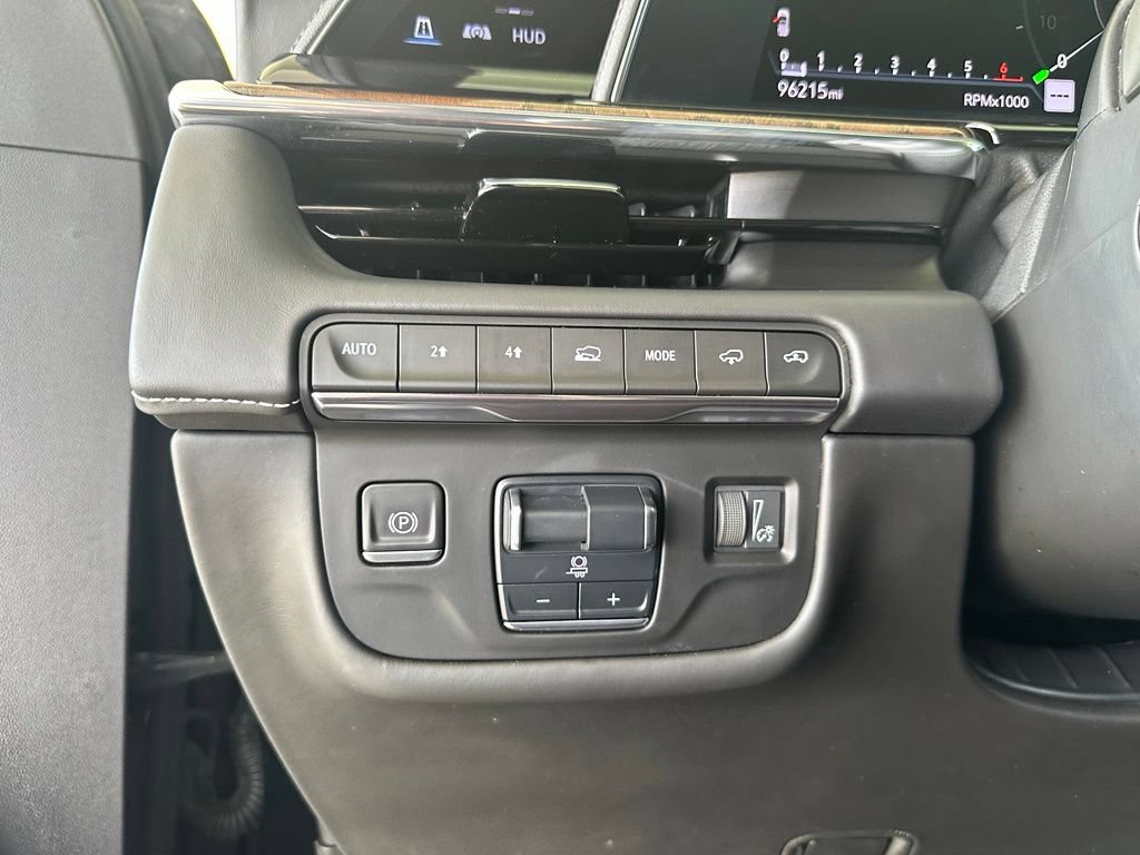 Used 2023 Cadillac Escalade ESV Sport Platinum AWD/4WD image 17