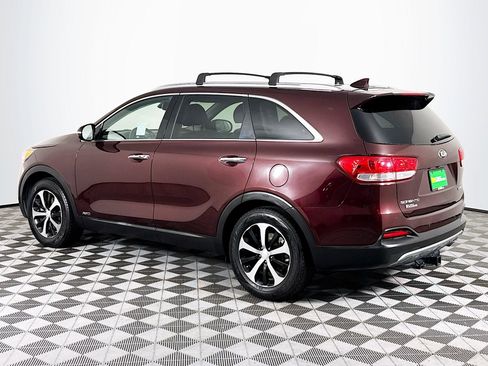 Used 2018 Kia Sorento EX w/ Option Group 040 AWD/4WD image 6