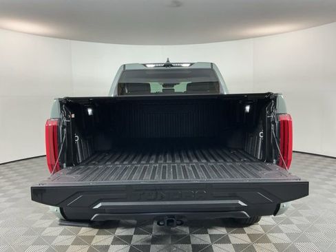 Used 2025 Toyota Tundra Limited AWD/4WD image 7