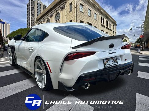Used 2023 Toyota Supra RWD image 5