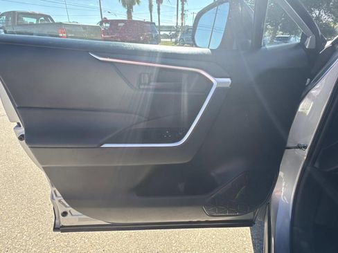 Used 2024 Toyota RAV4 LE image 18