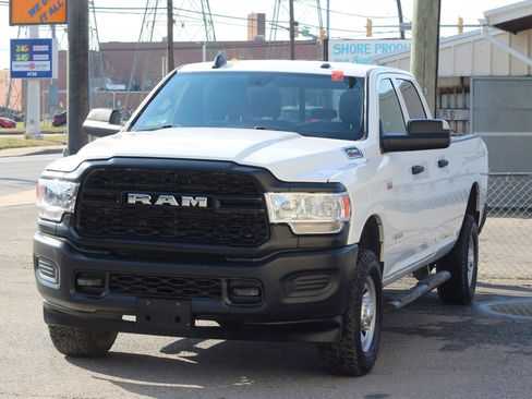Used 2022 RAM 2500 Tradesman image 3