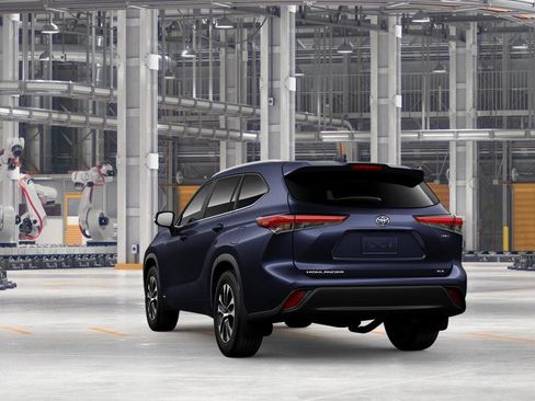 New 2026 Toyota Highlander XLE AWD/4WD image 7