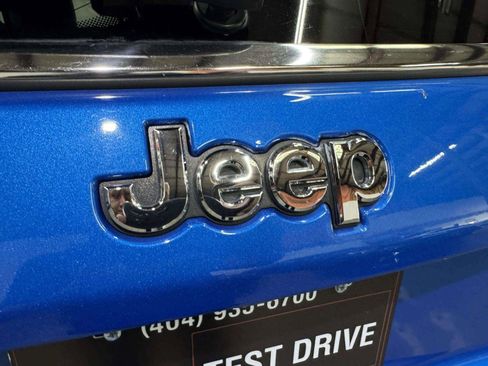 Used 2019 Jeep Compass Limited AWD/4WD image 19