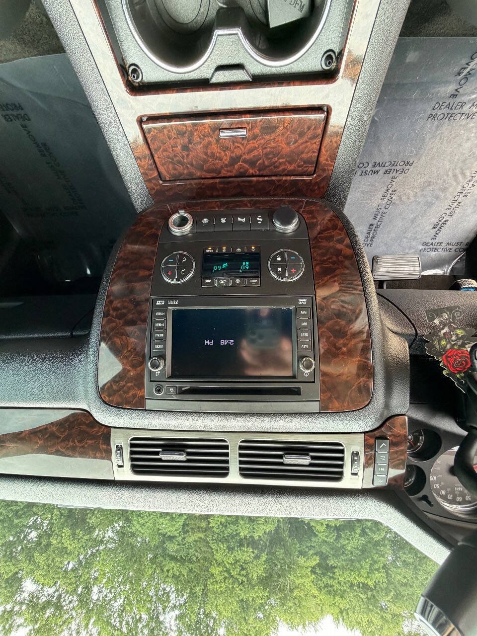 Used 2007 GMC Yukon Denali AWD/4WD image 16