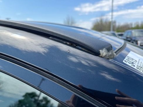 Used 2015 Nissan Pathfinder SL image 34