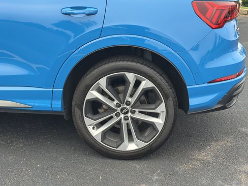 Used 2020 Audi Q3 2.0T Prestige w/ Prestige Package AWD/4WD image 35