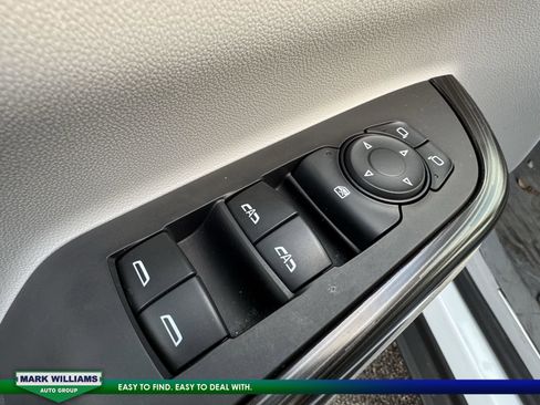 Used 2021 GMC Acadia SLT w/ LPO, Floor Liner Package image 6