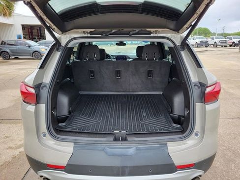 Used 2021 Chevrolet Blazer LT FWD image 21