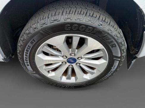 Used 2018 Ford F150 XL w/ Equipment Group 101A Mid RWD image 15