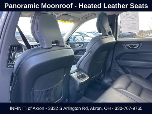 Used 2022 Volvo XC60 B5 Momentum w/ Advanced Package AWD/4WD image 38