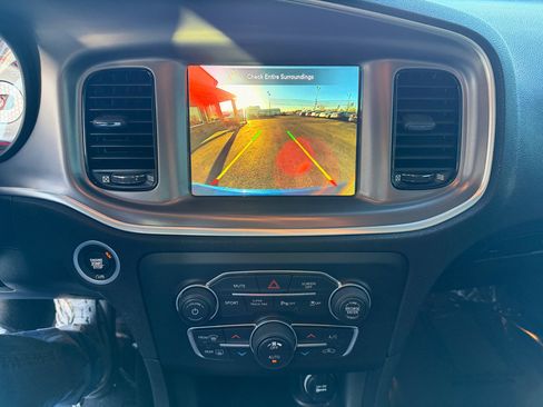 Used 2022 Dodge Charger R/T w/ Blacktop Package image 27