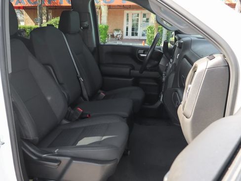 Used 2025 Chevrolet Silverado 1500 Custom Trail Boss w/ Dark Appearance Package AWD/4WD image 46