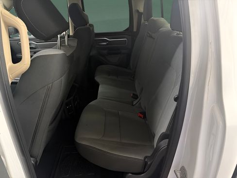 Used 2020 RAM 1500 Big Horn AWD/4WD image 14