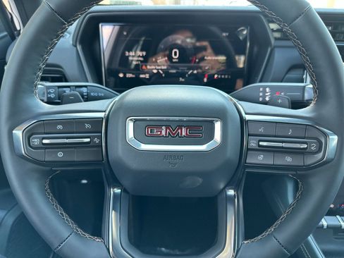 New 2026 GMC Terrain AT4 AWD/4WD image 24