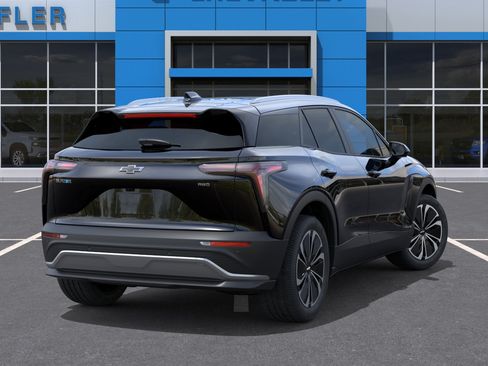 New 2026 Chevrolet Blazer EV LT FWD image 4