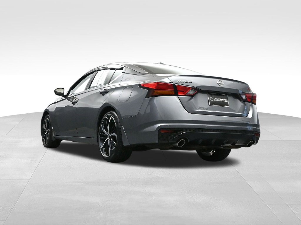 Used 2024 Nissan Altima 2.5 SR FWD image 26