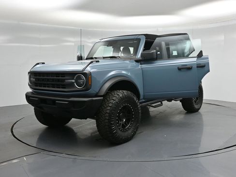 Used 2023 Ford Bronco 4-Door image 25