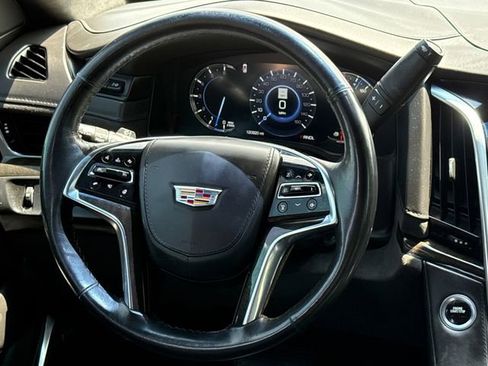 Used 2019 Cadillac Escalade ESV Platinum AWD/4WD image 13