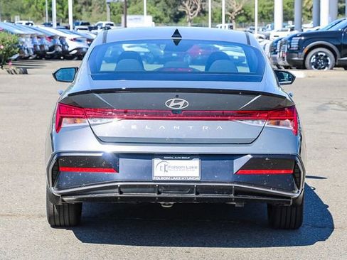 New 2026 Hyundai Elantra SEL Sport image 4