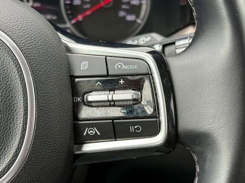 Used 2023 Kia Sorento S w/ Panoramic Sunroof Package AWD/4WD image 30