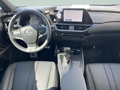 Used 2024 Lexus UX 250h F Sport AWD/4WD image 9