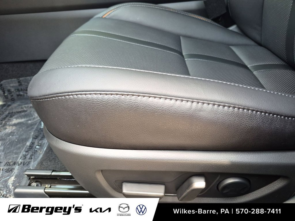 Used 2026 MAZDA CX-50 2.5 Hybrid w/ Premium Plus Pkg AWD/4WD image 20