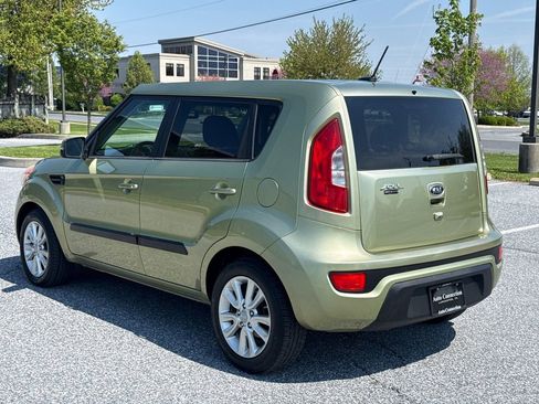 Used 2012 Kia Soul + w/ Audio Pkg image 6