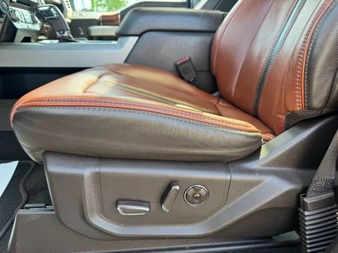 Used 2018 Ford F150 King Ranch w/ Equipment Group 601A Luxury AWD/4WD image 27