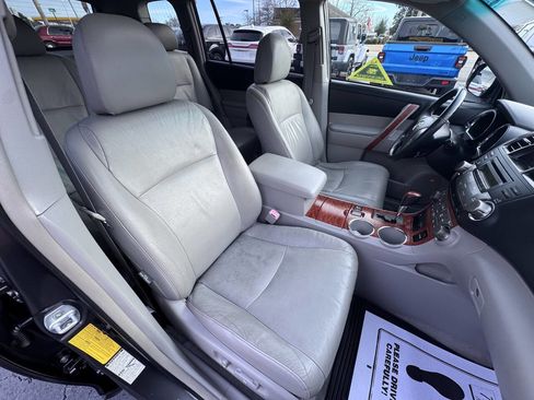 Used 2008 Toyota Highlander Limited image 24
