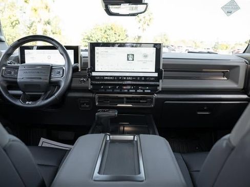 Used 2024 GMC Hummer EV 2X w/ Extreme Off-Road Package image 77
