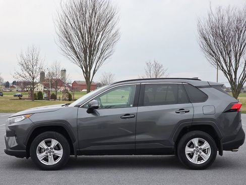 Used 2020 Toyota RAV4 XLE w/ All Weather Liner Package image 4