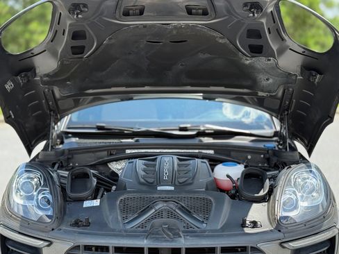 Used 2018 Porsche Macan S AWD/4WD image 48