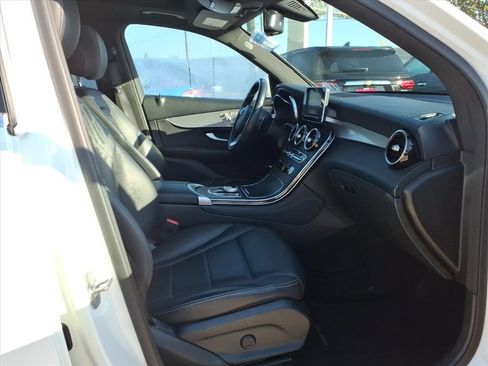 Used 2019 Mercedes-Benz GLC 350e GLC 350e image 17