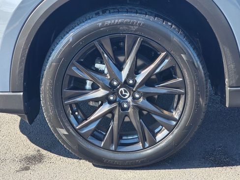 Used 2025 MAZDA CX-5 Carbon Edition image 9