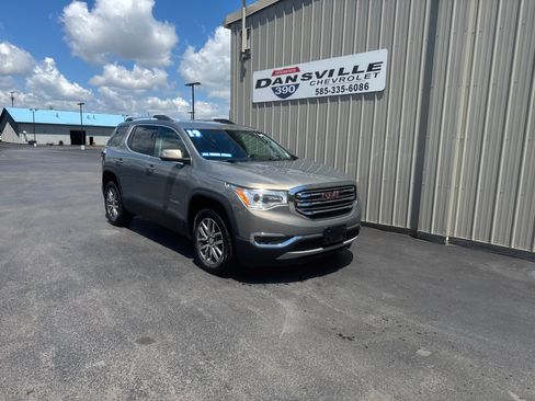 Used 2019 GMC Acadia SLE AWD/4WD image 1