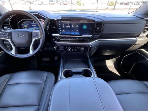 Used 2025 Chevrolet Silverado 2500 LT w/ Trail Boss Package image 15