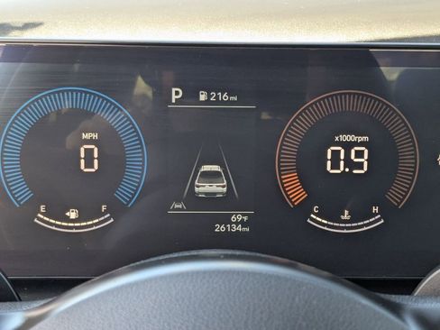 Used 2025 Hyundai Santa Cruz SEL FWD image 17