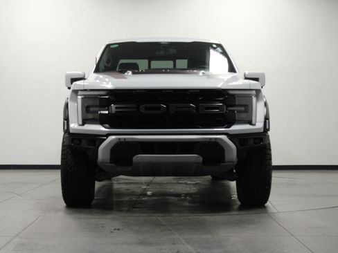 Used 2025 Ford F150 Raptor AWD/4WD image 9