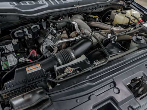 Used 2022 Ford F250 Lariat w/ Lariat Value Package image 59