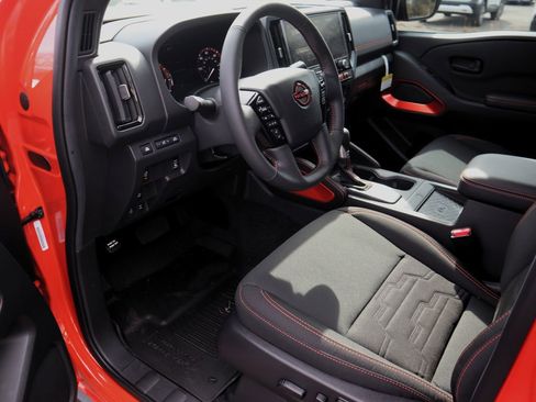 New 2026 Nissan Frontier PRO-4X w/ Pro-4x Convenience Package image 13