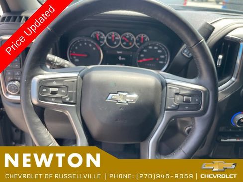 Used 2022 Chevrolet Silverado 1500 RST w/ Safety Package AWD/4WD image 13